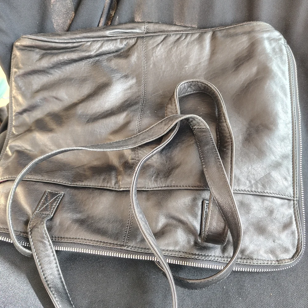 Latico Black Leather Laptop Bag